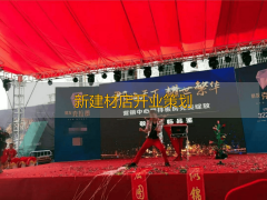 可是却缺赋闲导购所带来的人文关怀以及深度办